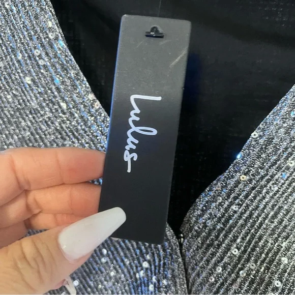 Lulus Silver and Black Sparkle Lined Top Sz M - Picture 12 of 16